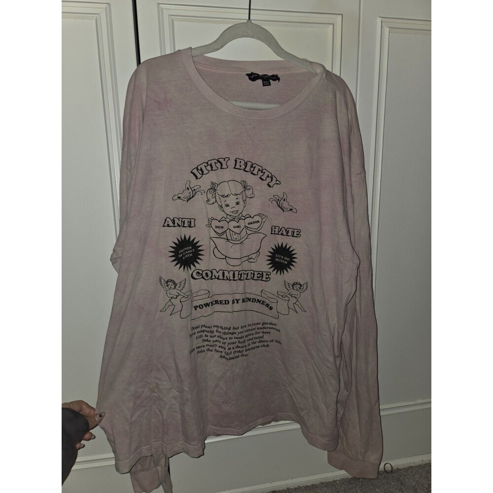 New Girl Order Pink Graphic Long Sleeve Crew Neck Relaxed Tee Size 10 Anti Hate